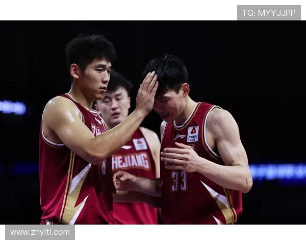 吴前的篮球之路：从青涩少年到国家队核心的成长历程与辉煌成就