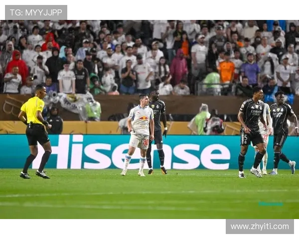 曼城与皇马激战正酣赛果揭晓引发球迷热议