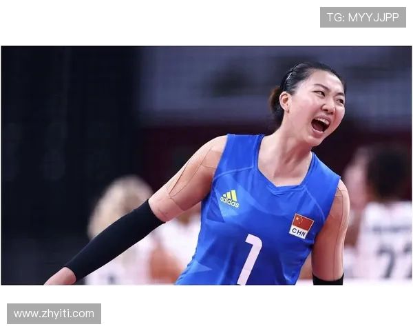 法国女排与西班牙女排激战正酣谁能在国际赛场上笑到最后