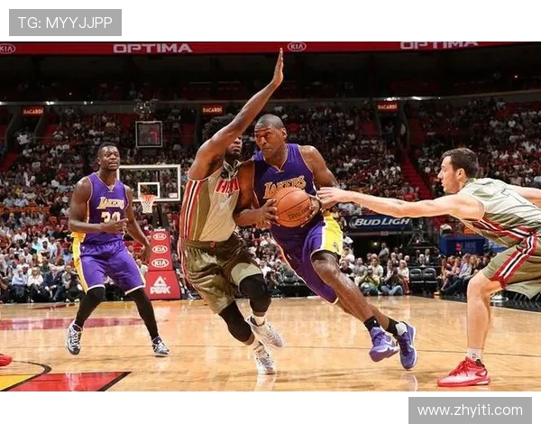 湖人对决热火第二场直播全程回顾与精彩瞬间分析